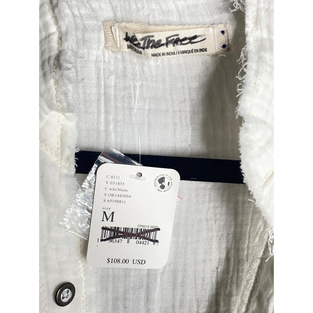 FREE PEOPLE We the Free Summer Daydream Frayed Button Down Shirt WHITE Sz M NWT - Picture 7 of 7